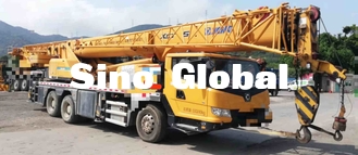 la 2da grúa XCMG de la mano 25 toneladas, utilizó el camión montó el diámetro de torneado de las grúas los 21m