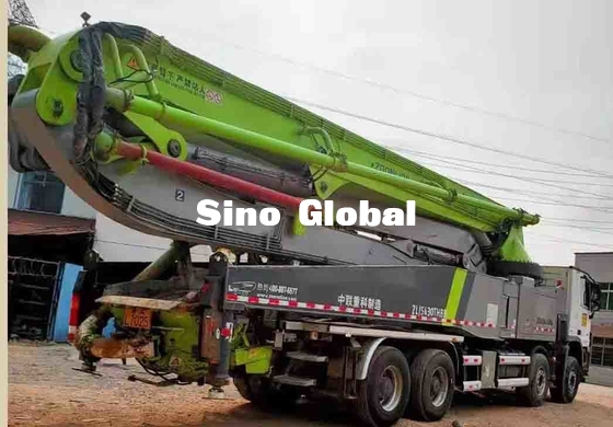 Zoomlion utilizó el camión de la bomba concreta, auge concreto usado acarrea 52 metros 300KW