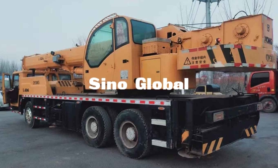 XCMG QY30K5 utilizó capacidad de elevación de la altura 30T de la grúa los 48m del camión