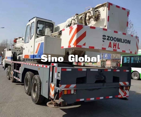 Zoomlion utilizó el tipo recto del brazo de la tonelada QY50V532 de la grúa 50 del camión