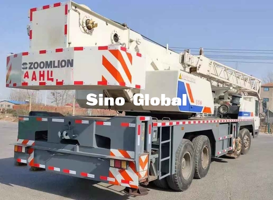 Zoomlion utilizó el tipo recto del brazo de la tonelada QY50V532 de la grúa 50 del camión