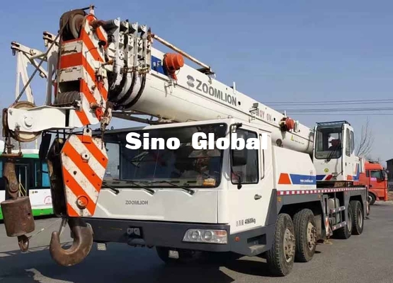 Zoomlion utilizó el tipo recto del brazo de la tonelada QY50V532 de la grúa 50 del camión